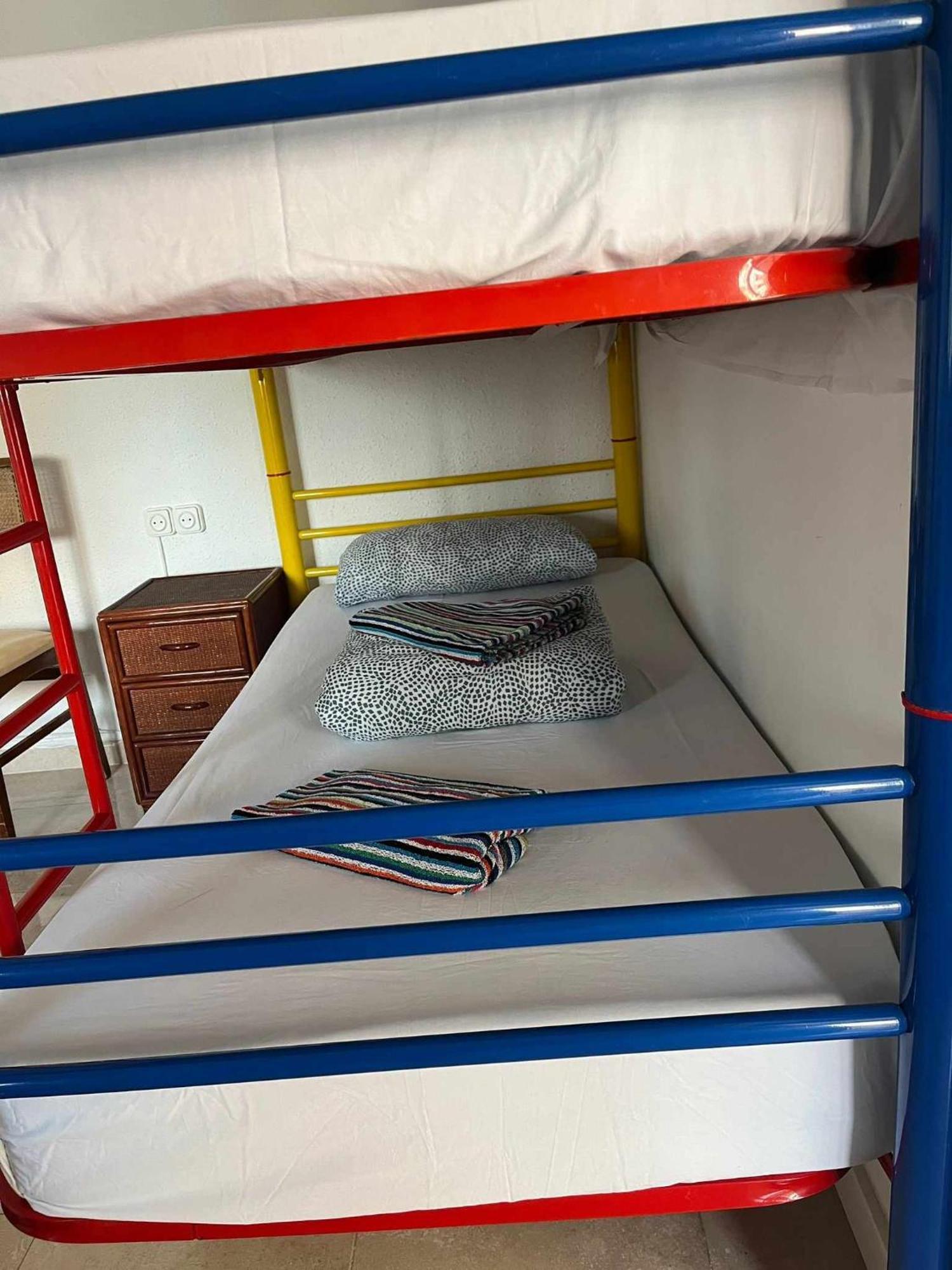 圣维森特德尔拉斯佩奇24 D-Habitacion En Piso公寓 外观 照片
