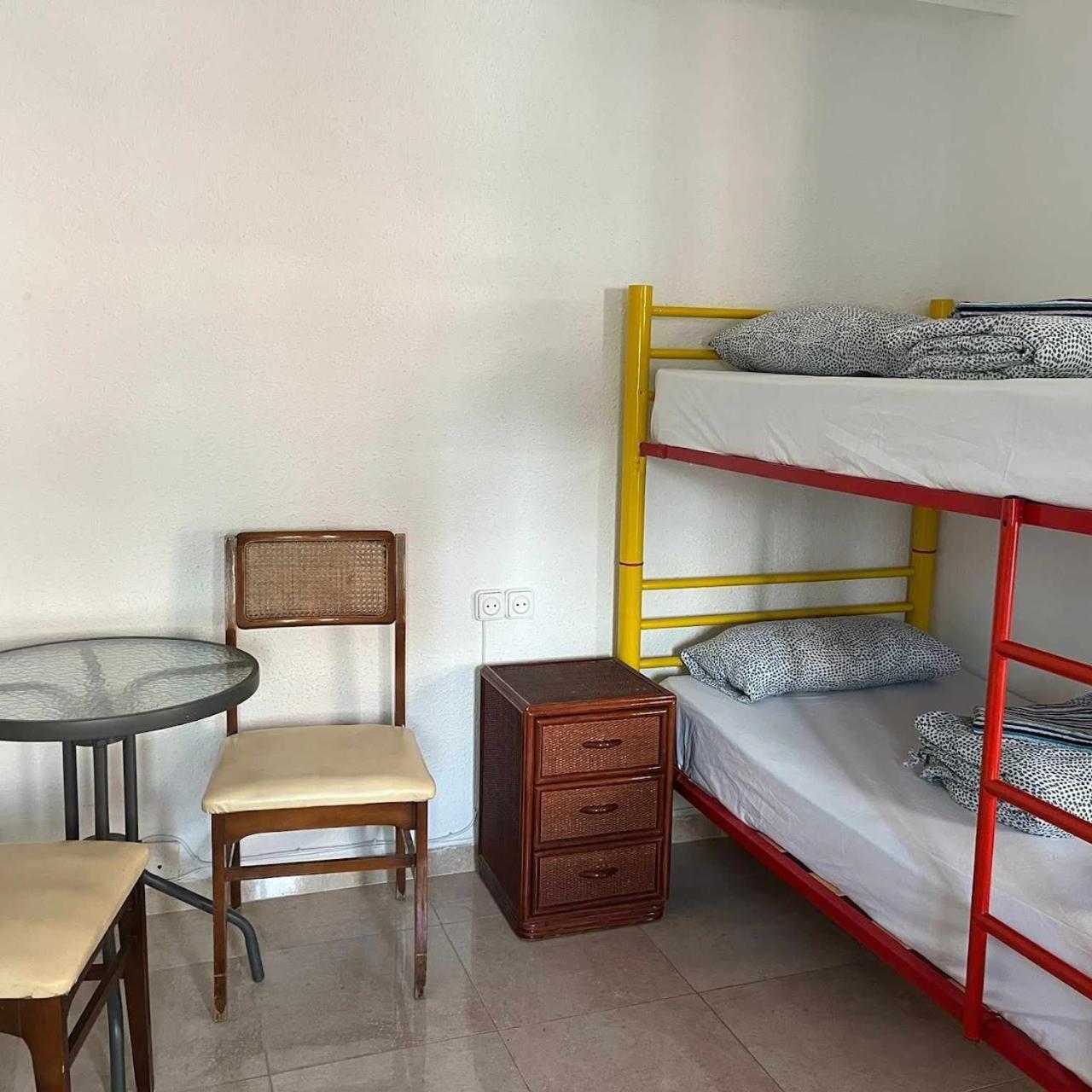 圣维森特德尔拉斯佩奇24 D-Habitacion En Piso公寓 外观 照片